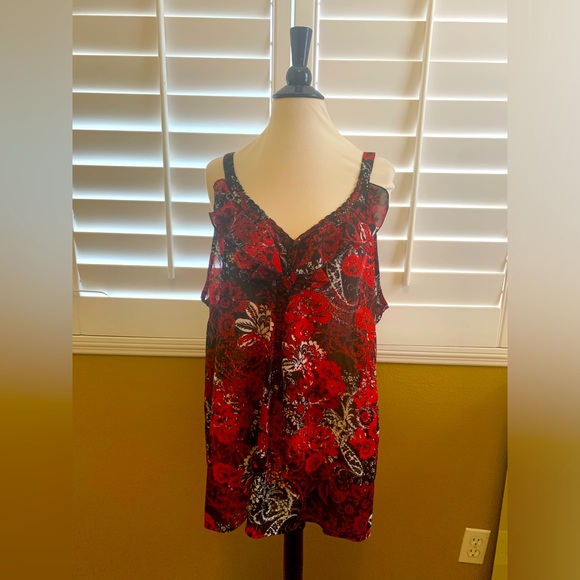 Avenue Top - Picture 1 of 4